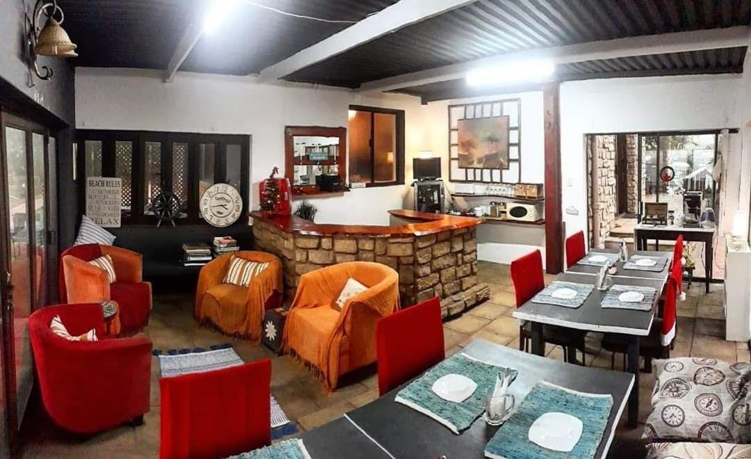 Bayview Guest House 아만짐토티 외부 사진